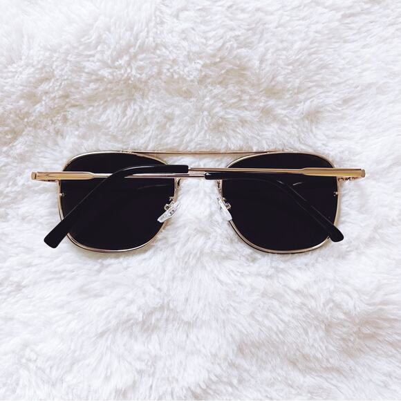 Lara Rose Gold & Green Lenses Polarized Sunglasses - Picture 10 of 10